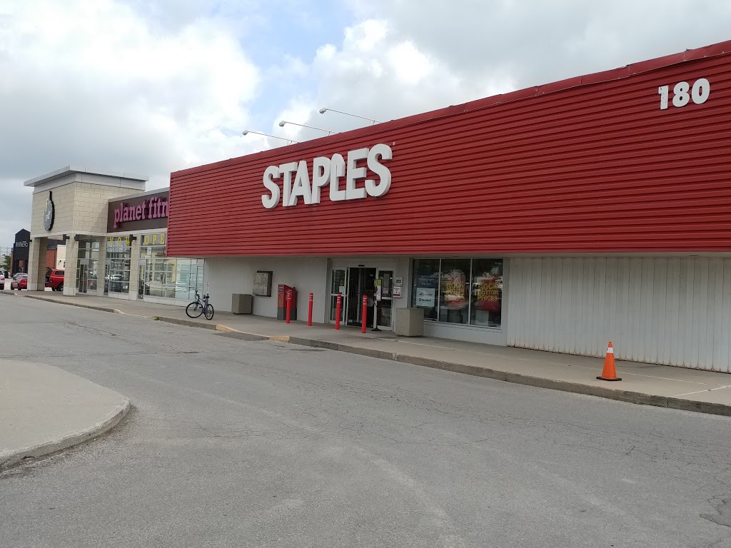 Staples Rexdale | 180 Queens Plate Dr, Etobicoke, ON M9W 6V1, Canada | Phone: (416) 749-9932