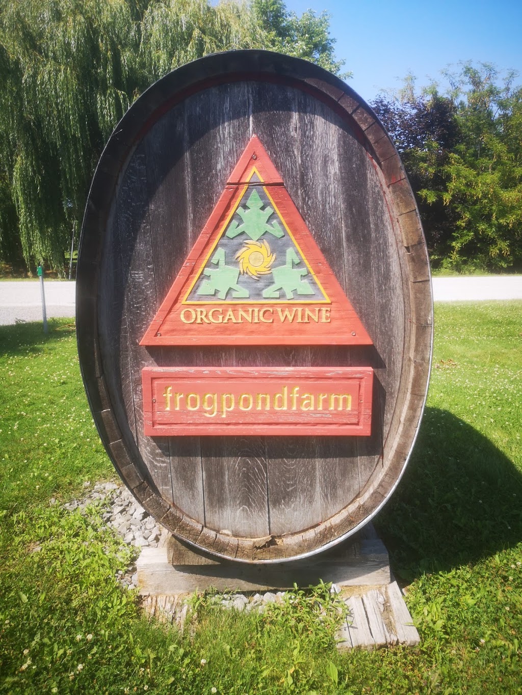 Frogpond Farm Organic Winery | 1385 Larkin Rd, Niagara-on-the-Lake, ON L0S 1J0, Canada | Phone: (905) 468-1079