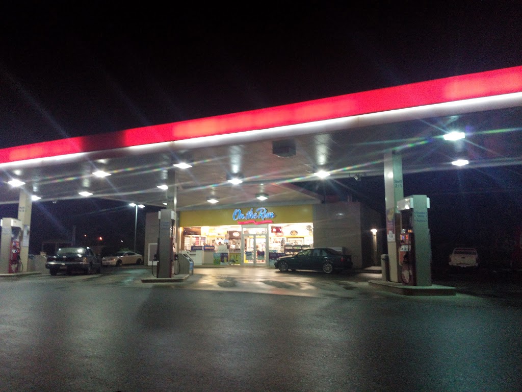 ESSO 7-Eleven 37900 | 4001 Quadra St, Victoria, BC V8X 1K1, Canada | Phone: (250) 704-0280