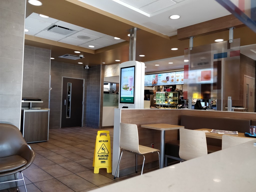 McDonalds | 1251 Portage Ave, Winnipeg, MB R3G 0T7, Canada | Phone: (204) 949-6058