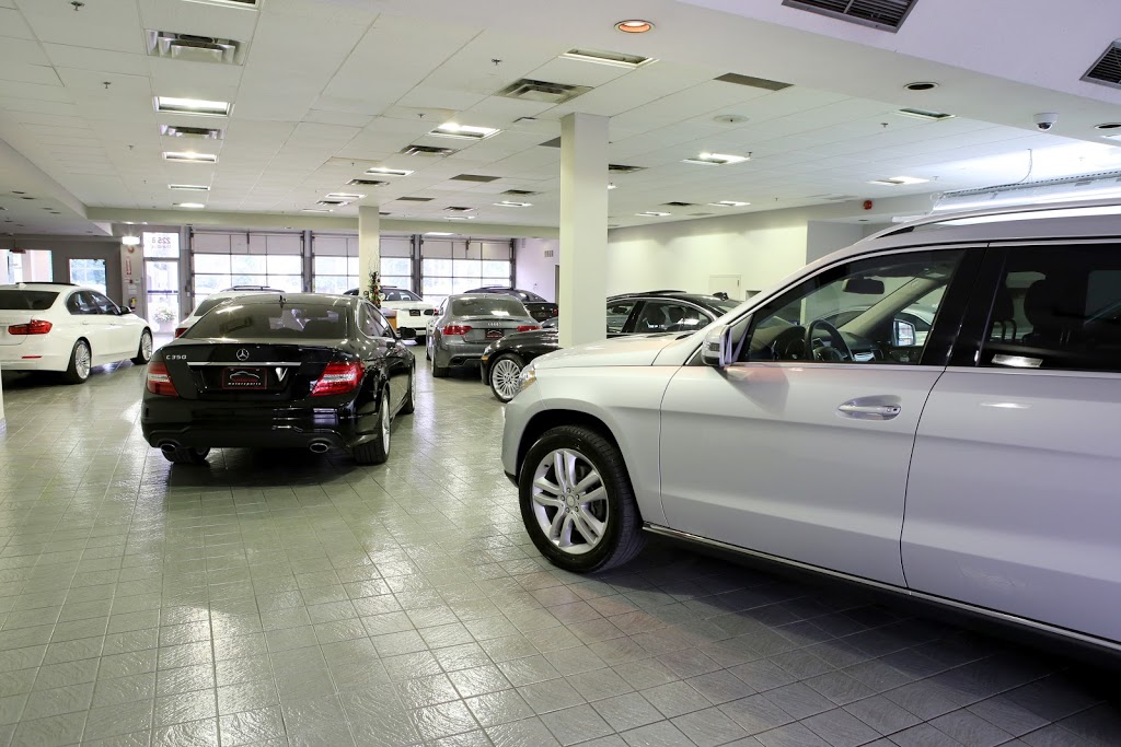 Humberview Motorsports | 225B Dundas St E, Mississauga, ON L5A 1W8, Canada | Phone: (647) 484-8069