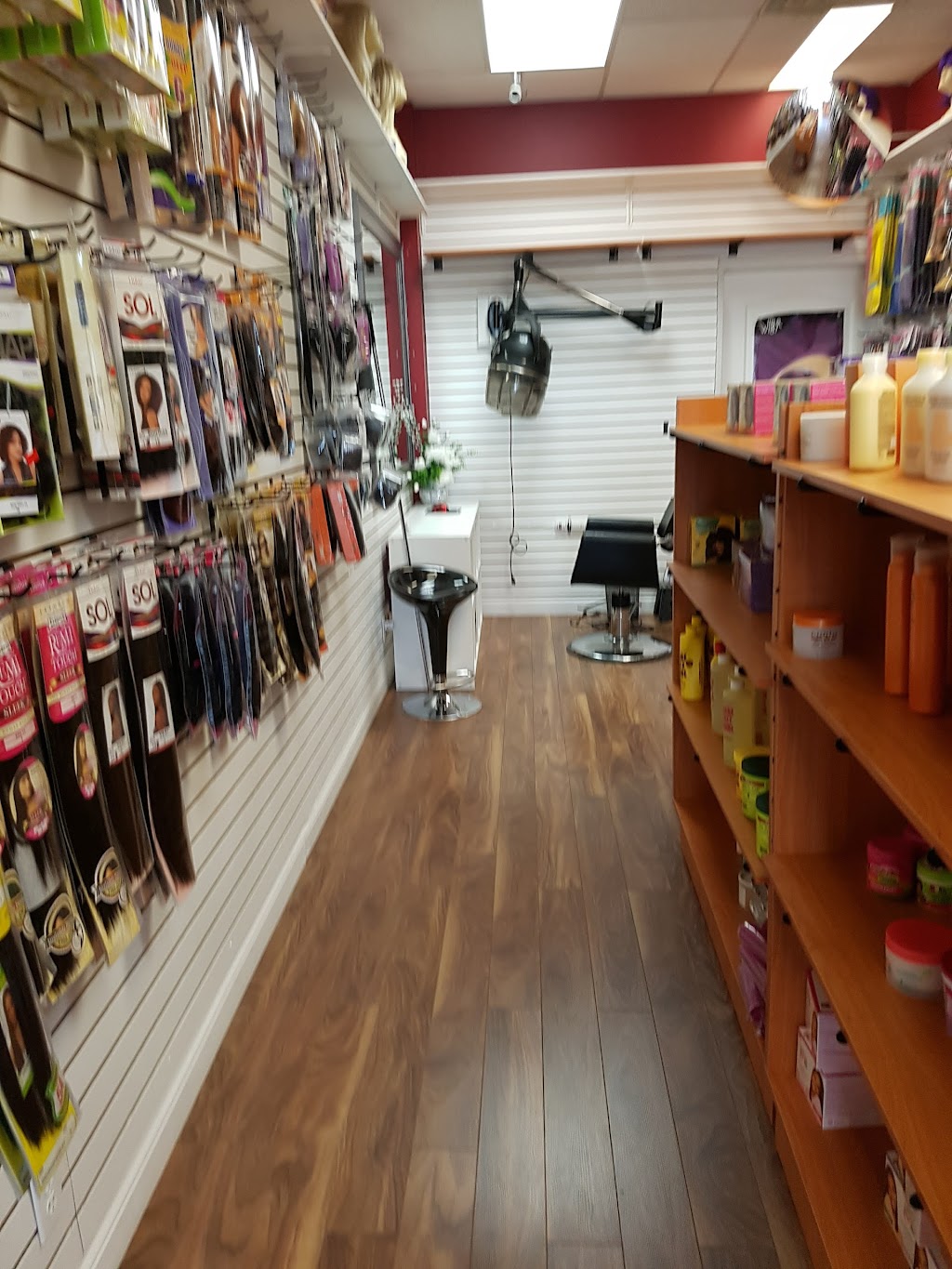 Hair Palace Beauty Supply & Salon | 3017 66 St NW #3023, Edmonton, AB T6K 4B2, Canada | Phone: (780) 757-3588