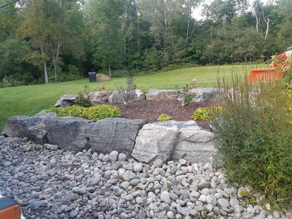 Muskoka Precision Landscaping | 1090 Bethune Dr N, Gravenhurst, ON P1P 1R1, Canada | Phone: (705) 205-3680