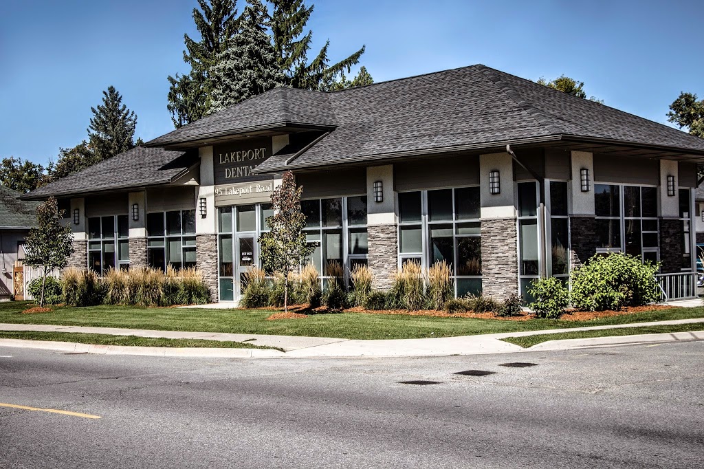 Lakeport Dental | 95 Lakeport Rd, St. Catharines, ON L2N 4P9, Canada | Phone: (905) 934-0235