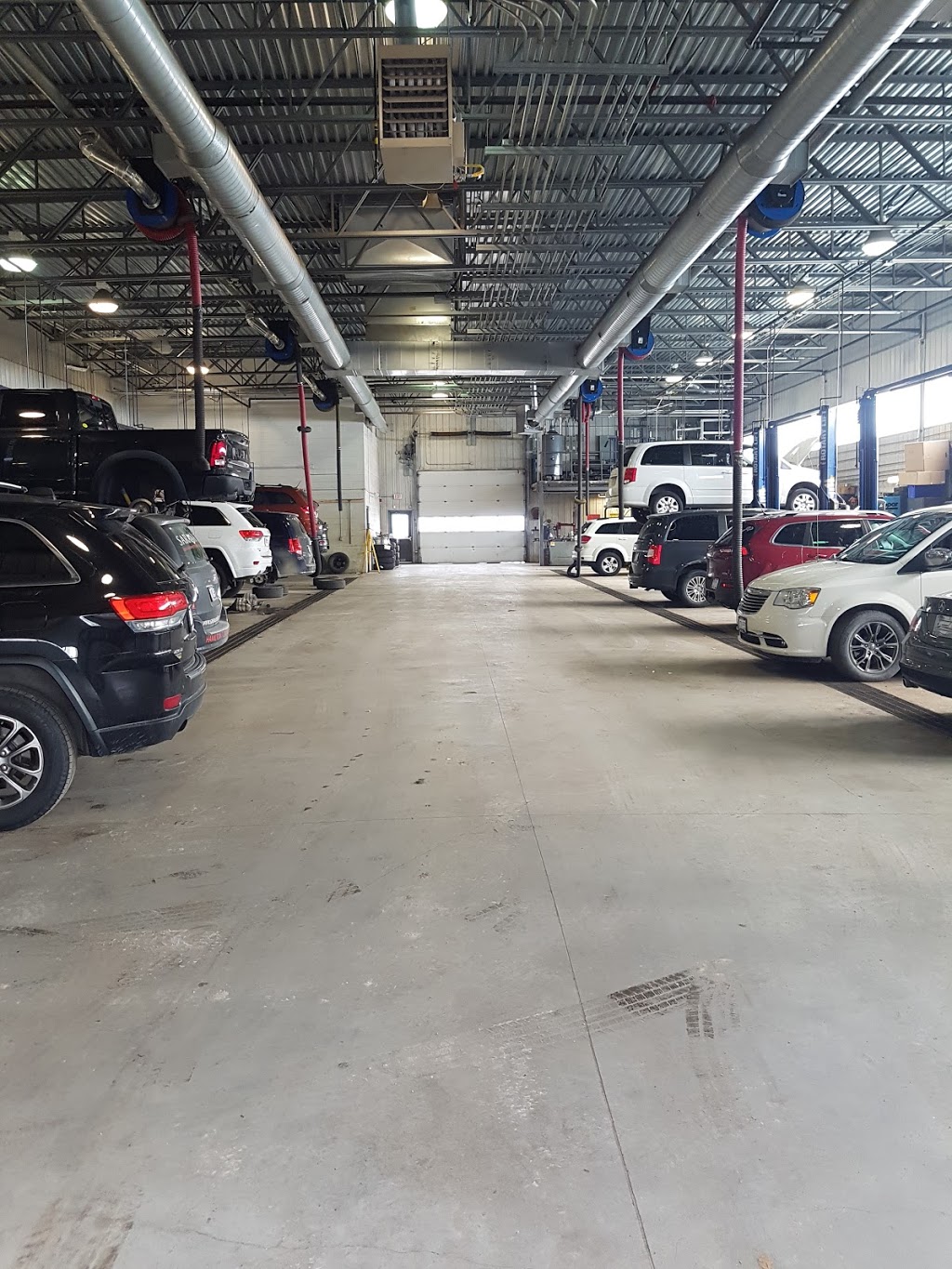 Orleans Dodge Chrysler Jeep Ram Service | 1465 Youville Dr, Orléans, ON K1C 4R1, Canada | Phone: (613) 830-1777