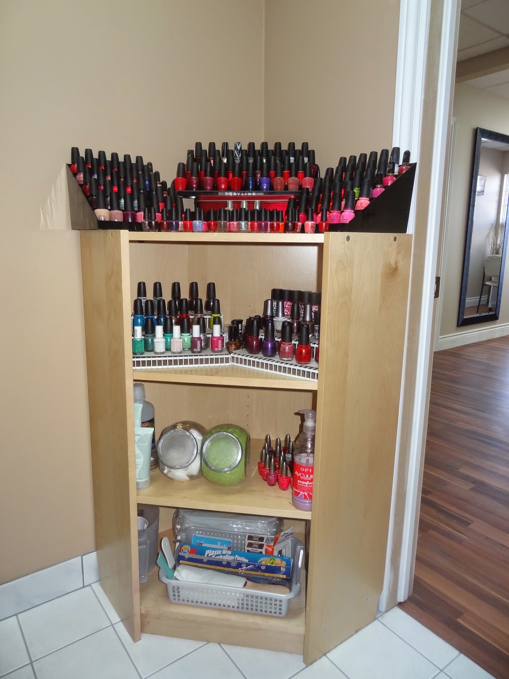 Innisfil Beauty Spa Ltd. | 8000 Yonge St, Innisfil, ON L9S 1L5, Canada | Phone: (705) 294-0961