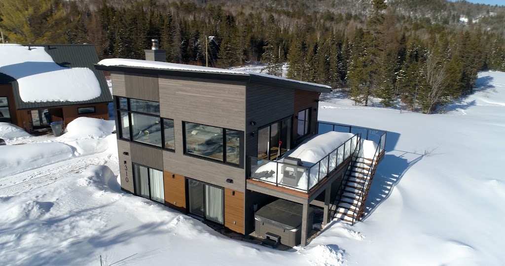 Chalet le Chic-310, OXYGEN SAINT-CÔME | 310 Rue Gilles, Saint-Côme, QC J0K 2B0, Canada | Phone: (514) 835-7777