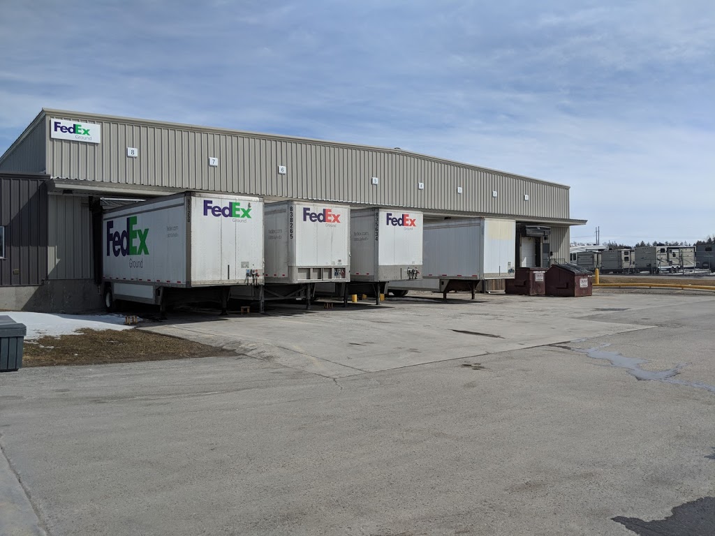 FedEx Ground Terminal | 985 Moodie Dr, Nepean, ON K2R 1H4, Canada | Phone: (800) 463-3339