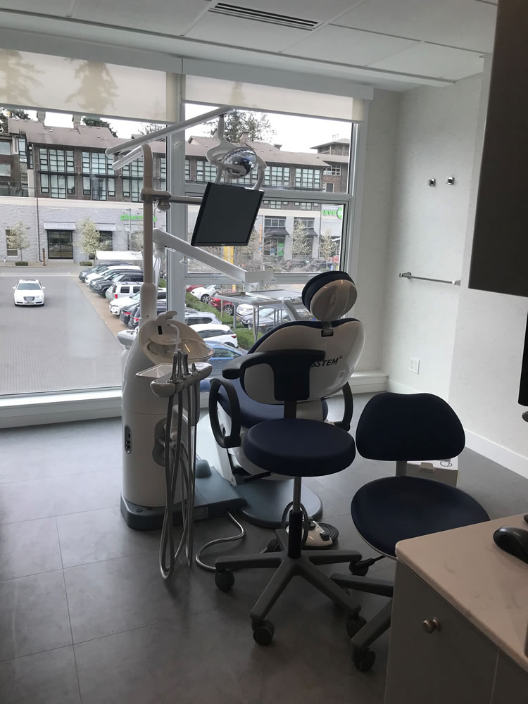 Campus Dentists | 5958 Webber Ln Unit 4, Vancouver, BC V6S 0J9, Canada | Phone: (604) 559-5781