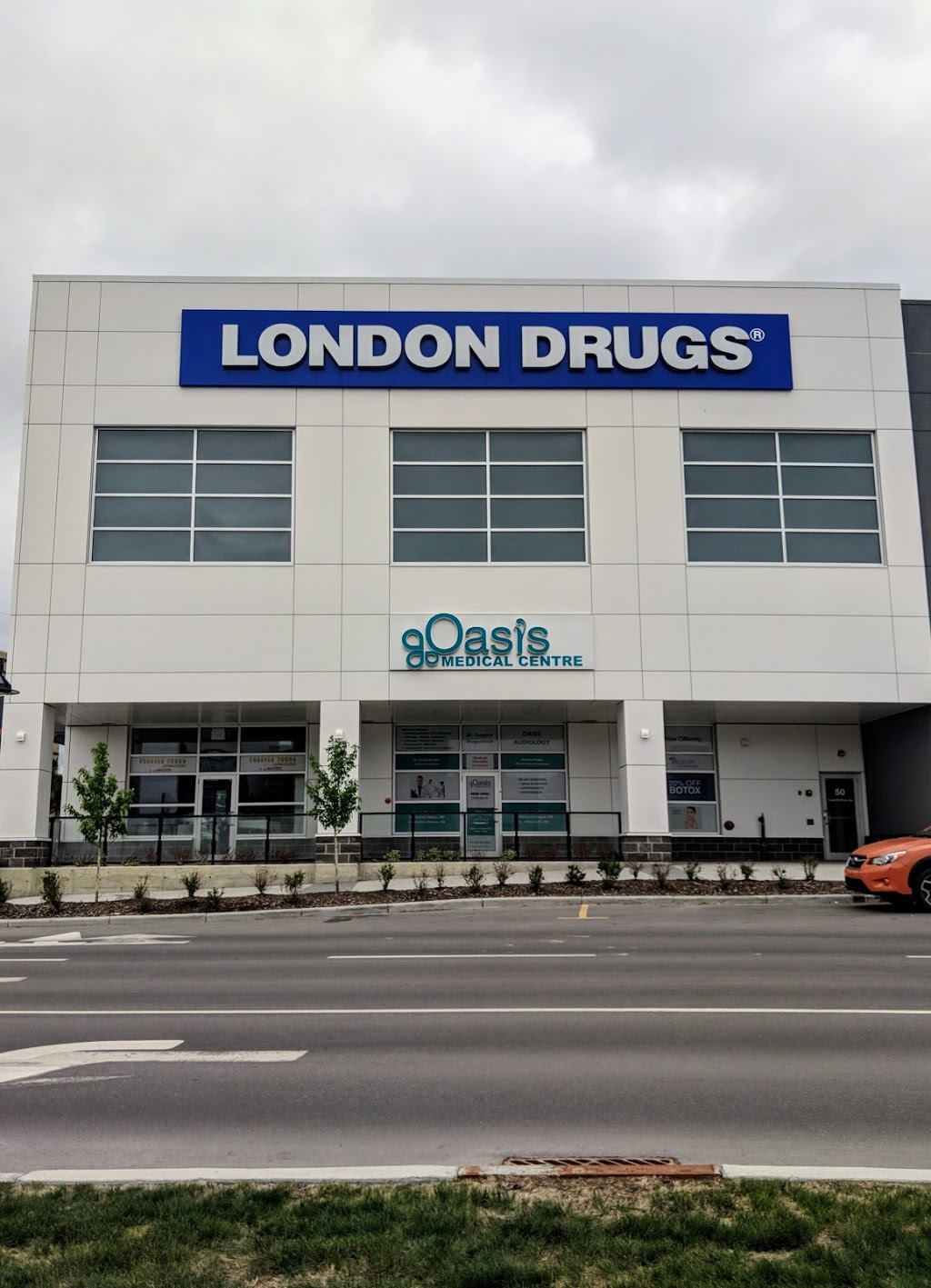 London Drugs | 50 Sage Hill Plaza NW, Calgary, AB T3R 0S4, Canada | Phone: (403) 571-4987