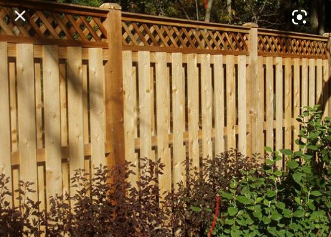 Professional Fence Repair | 2386 Cashmere Ave, Mississauga, ON L5B 2M6, Canada | Phone: (905) 617-3558