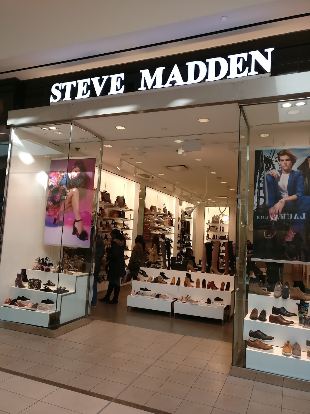 Steve Madden | SCARBOROUGH TOWN CENTRE, 300 Borough Dr, Scarborough, ON M1P 4P5, Canada | Phone: (416) 296-7463