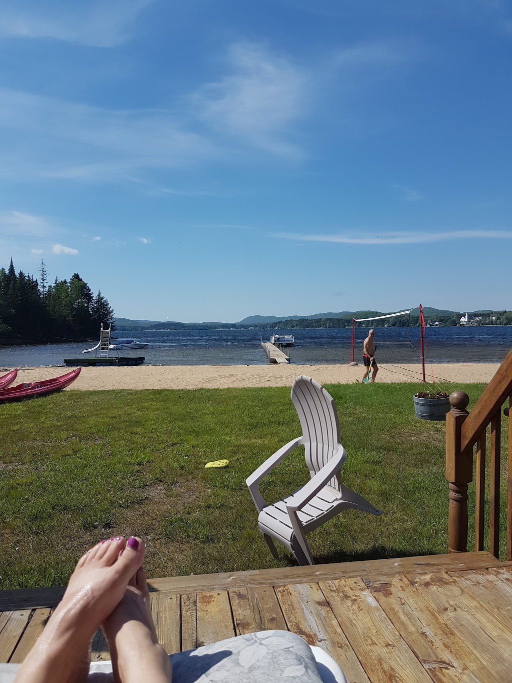 Domaine Lac-des-Plages | 1948 Chemin du Tour du Lac, Lac-des-Plages, QC J0T 1K0, Canada | Phone: (514) 636-6490