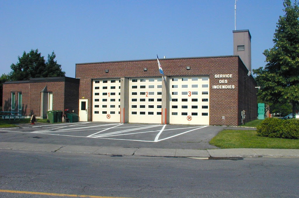 Sécurité incendie - Caserne 2- Ville de Saint-Jean-sur-Richelieu | 700 Rue Balthazard, Saint-Jean-sur-Richelieu, QC J2X 4V6, Canada | Phone: (450) 357-2338