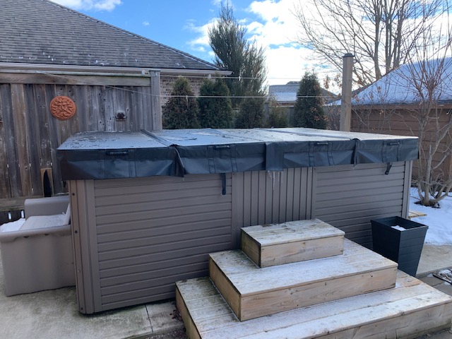 SuperCover Hot Tub Covers | 903 Gentry Crescent, Oshawa, ON L1K 1L8, Canada | Phone: (289) 512-0307