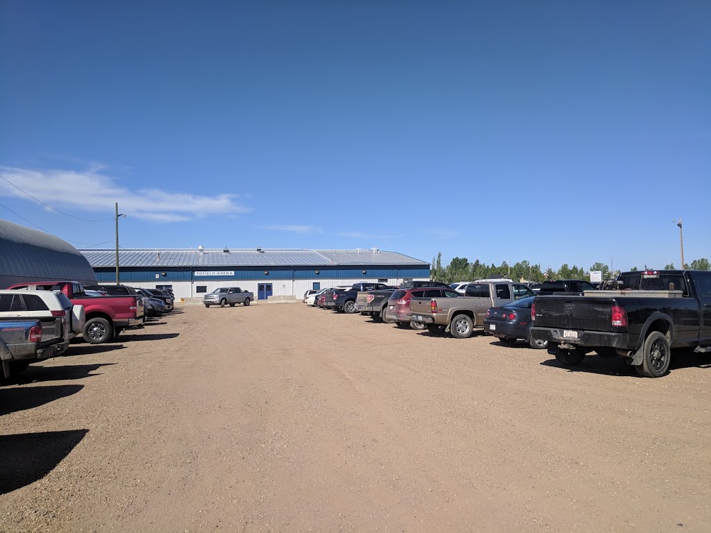 Tofield Arena | 4748 53 Ave, Tofield, AB T0B 4J0, Canada | Phone: (780) 662-3707