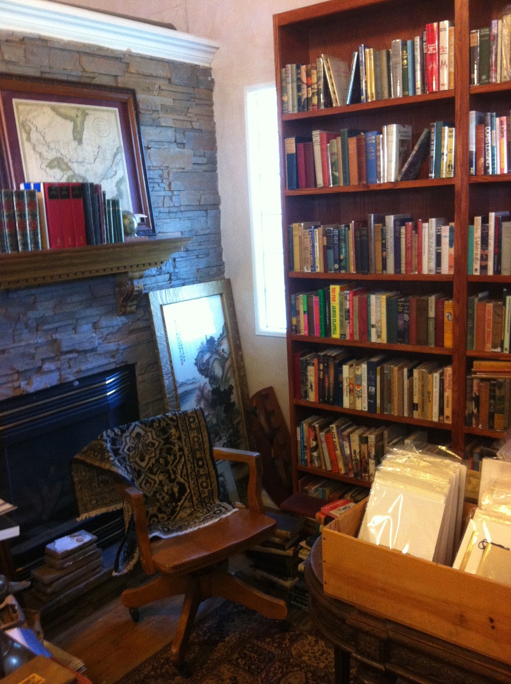 Cardinal Books | 23179 Richmond St, London, ON N5X 4B2, Canada | Phone: (519) 854-0006