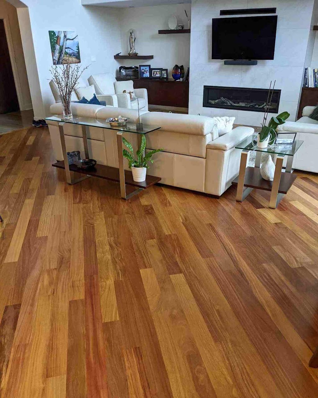 Superior Hardwood Service | 500 Caron Rd #1, Headingley, MB R4H 0E4, Canada | Phone: (204) 293-2215