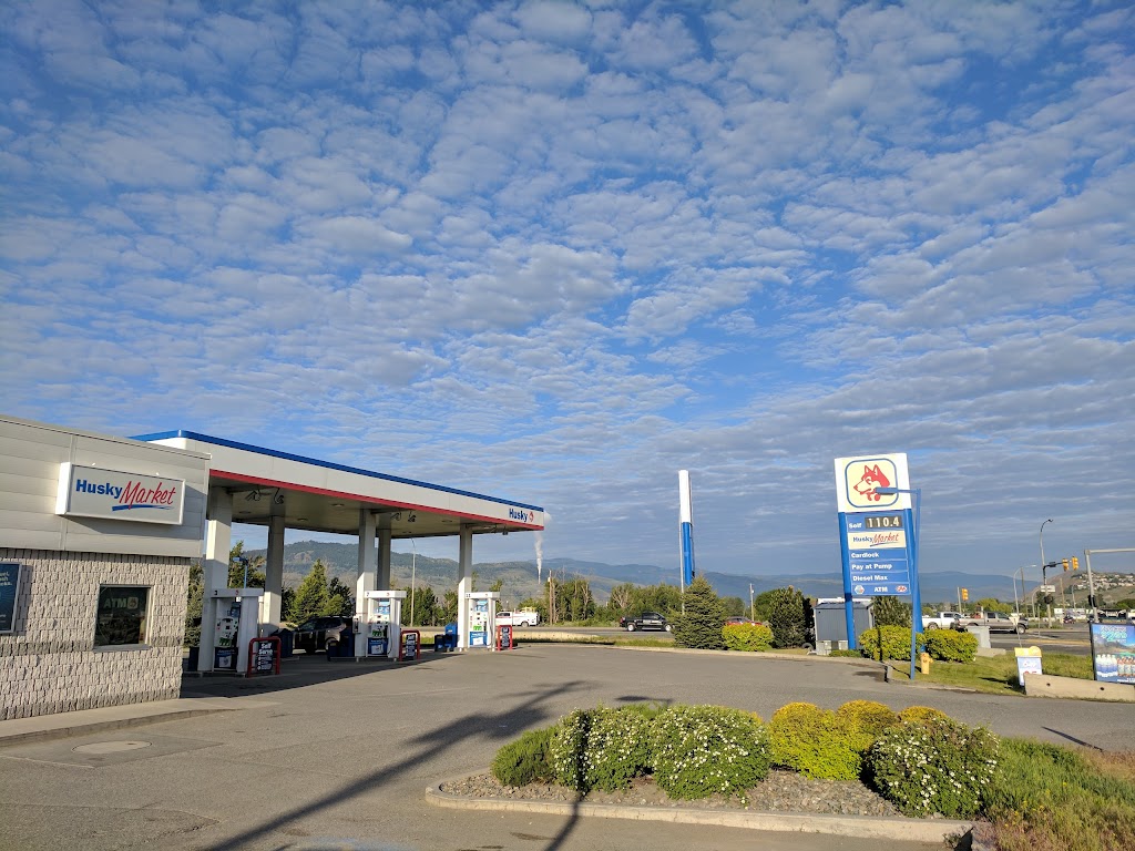 Mobil | 401 Paul Lake Rd, Kamloops, BC V2H 1J8, Canada | Phone: (250) 372-0451