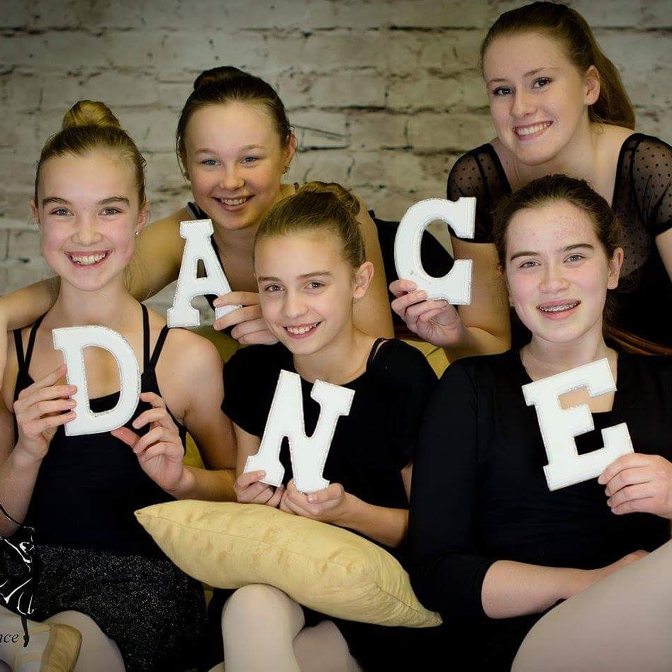 The Academy Of Expressive Dance | 316 Latimer Rd, South Mountain, ON K0E 1W0, Canada | Phone: (613) 989-3418