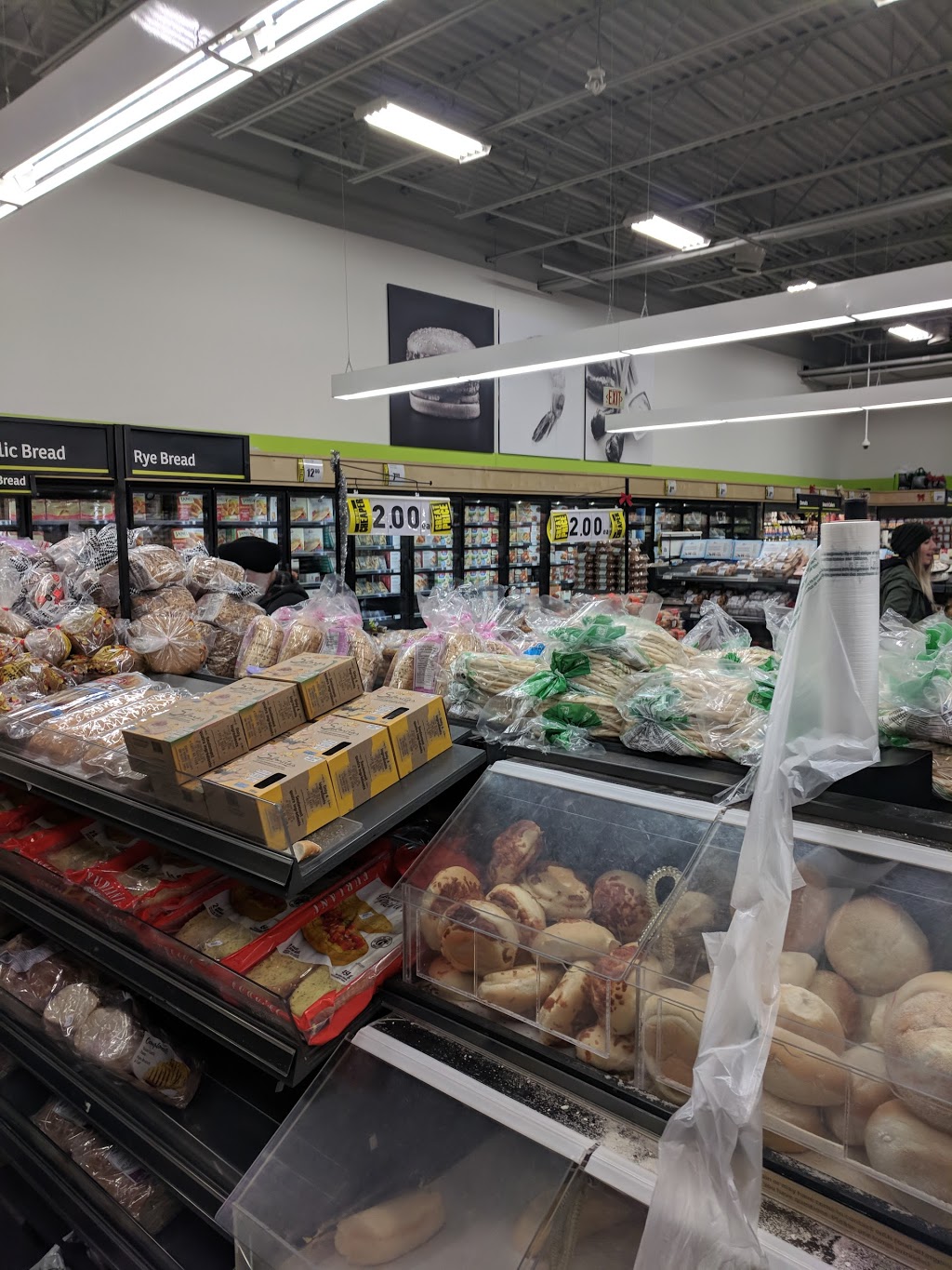 FreshCo. | 10651 Chinguacousy Rd, Brampton, ON L7A 0N5, Canada | Phone: (905) 495-4951