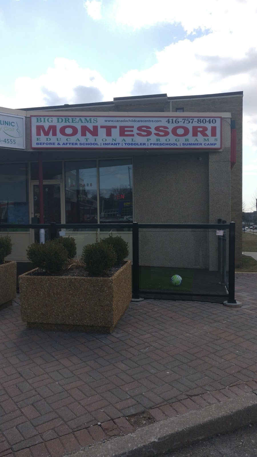 Big Dreams Montessori Daycare | 1703 Victoria Park Ave, Scarborough, ON M1R 1R9, Canada | Phone: (416) 757-8040