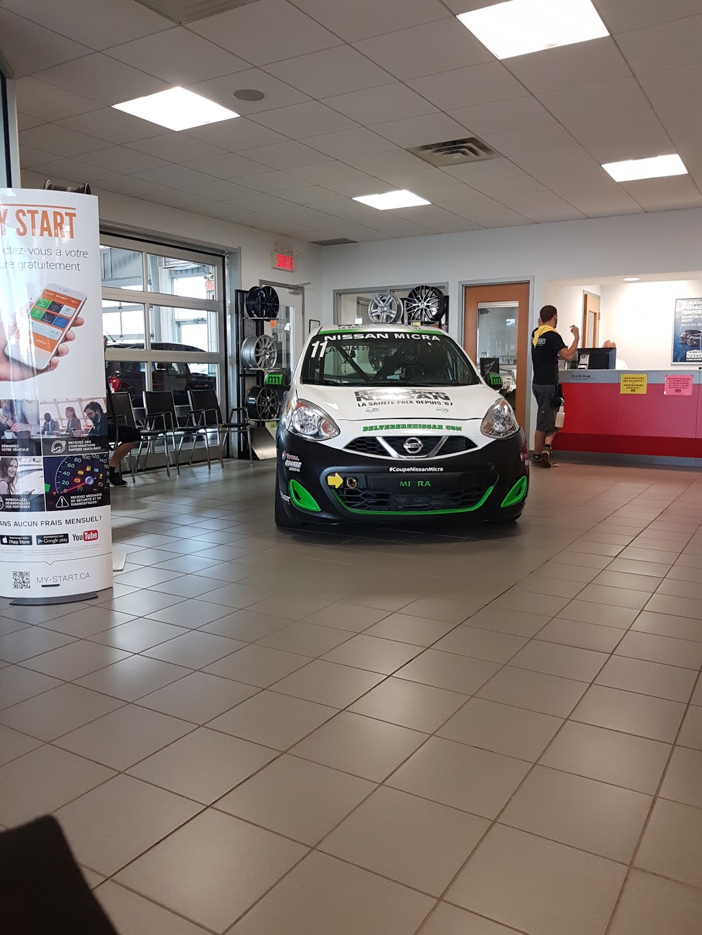 Belvedere Nissan St-Jérome | 251 Boulevard Roland-Godard, Saint-Jérôme, QC J7Y 5C7, Canada | Phone: (844) 407-5200