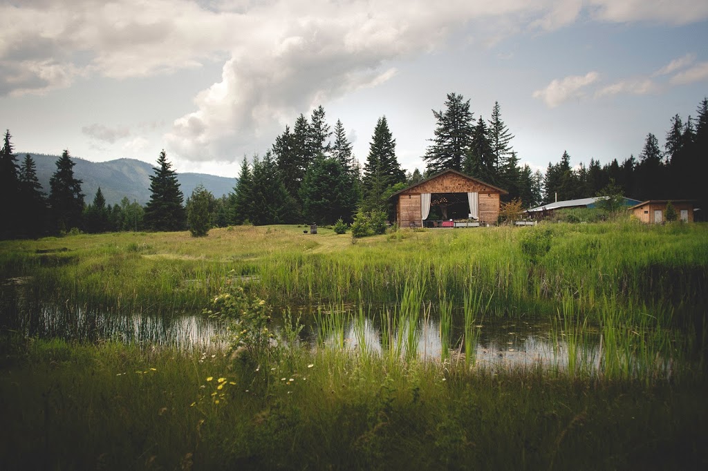 Rustic Wedding / High Country Tree Farm | 2046 Well Banks Rd, Sorrento, BC V0E 2W1, Canada | Phone: (250) 517-0752