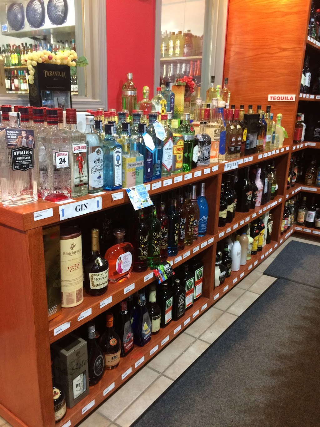 Hwy 12 Liquor Lacombe | 4801 Bay 1, 63 St, Lacombe, AB T4L 1K7, Canada | Phone: (403) 782-2151