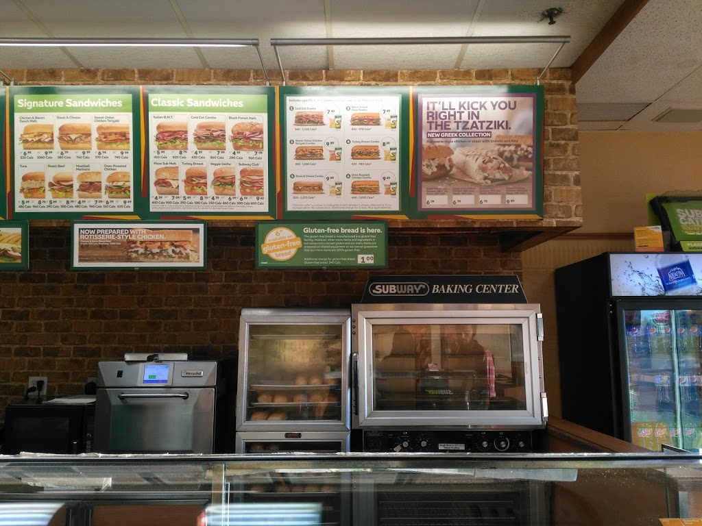 Subway | 7700 Hurontario St, Brampton, ON L6Y 4M3, Canada | Phone: (905) 453-4747