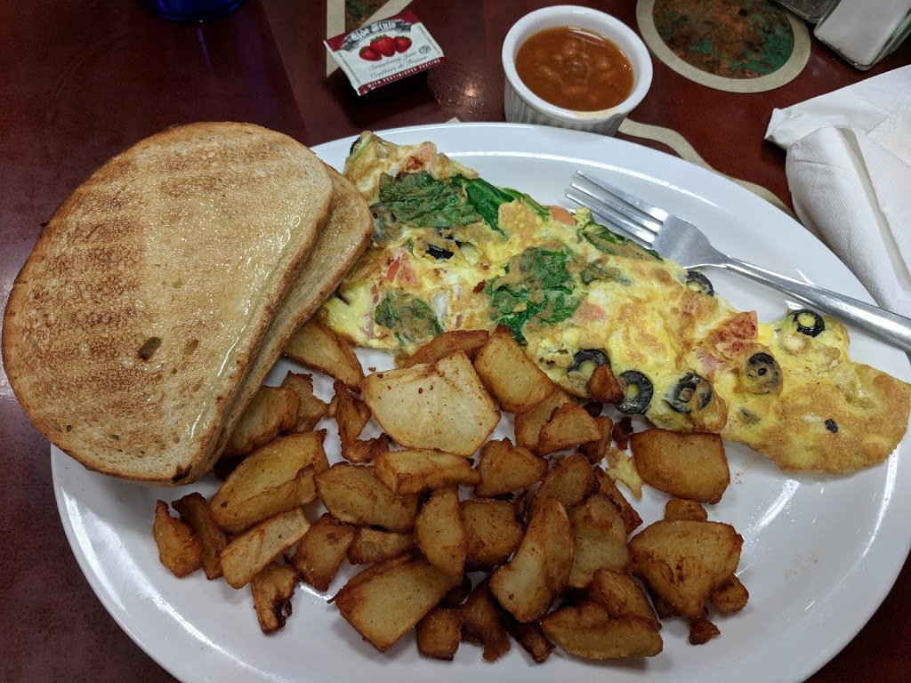 Golden Harvest Diner Inc. | 2492 Cedar Creek Rd, Ayr, ON N0B 1E0, Canada | Phone: (519) 621-6300