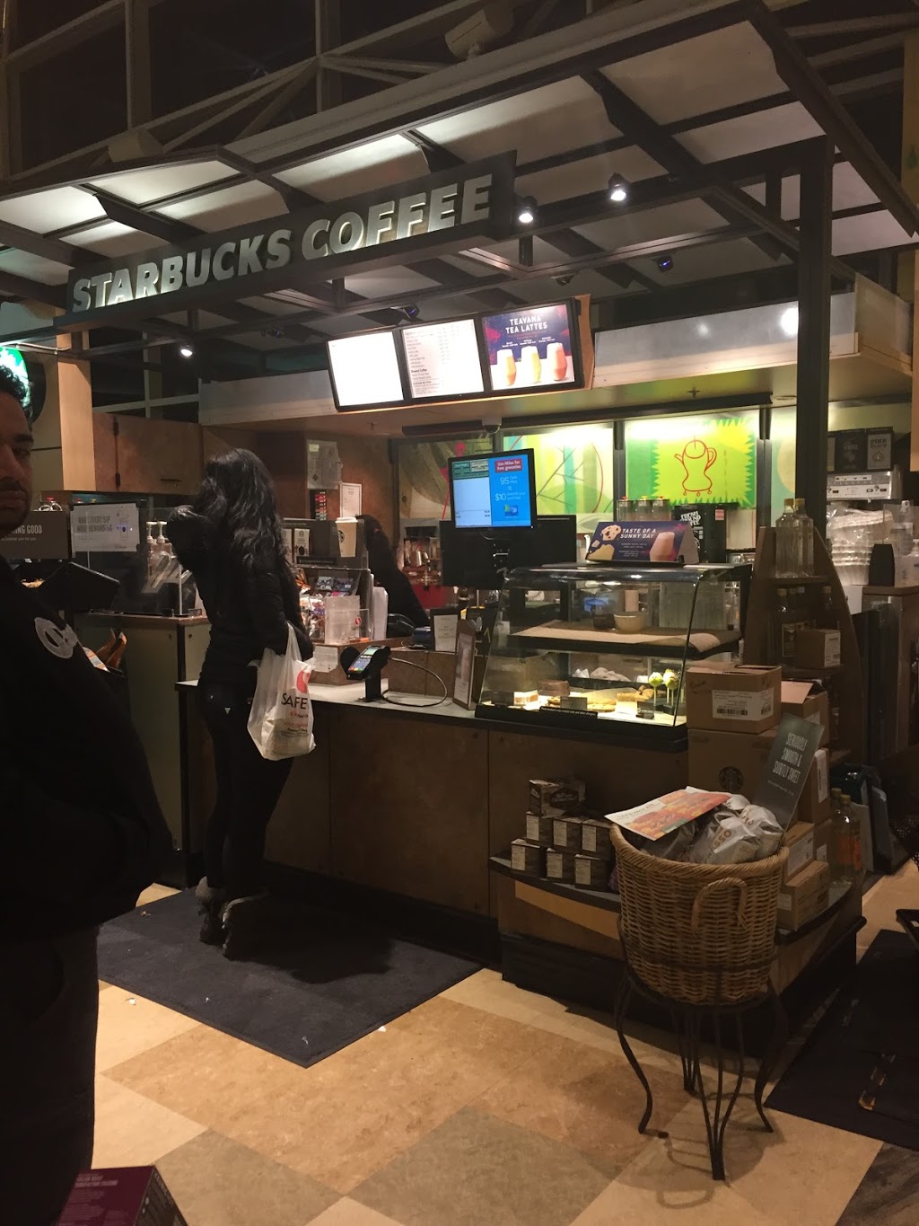 Starbucks | 3410 Kingsway, Vancouver, BC V5R 5L4, Canada | Phone: (604) 493-0090