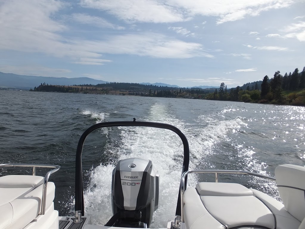 Okanagan Luxury Lake Tours | 230 Queensway, Kelowna, BC V1Y 6S4, Canada | Phone: (250) 859-4187