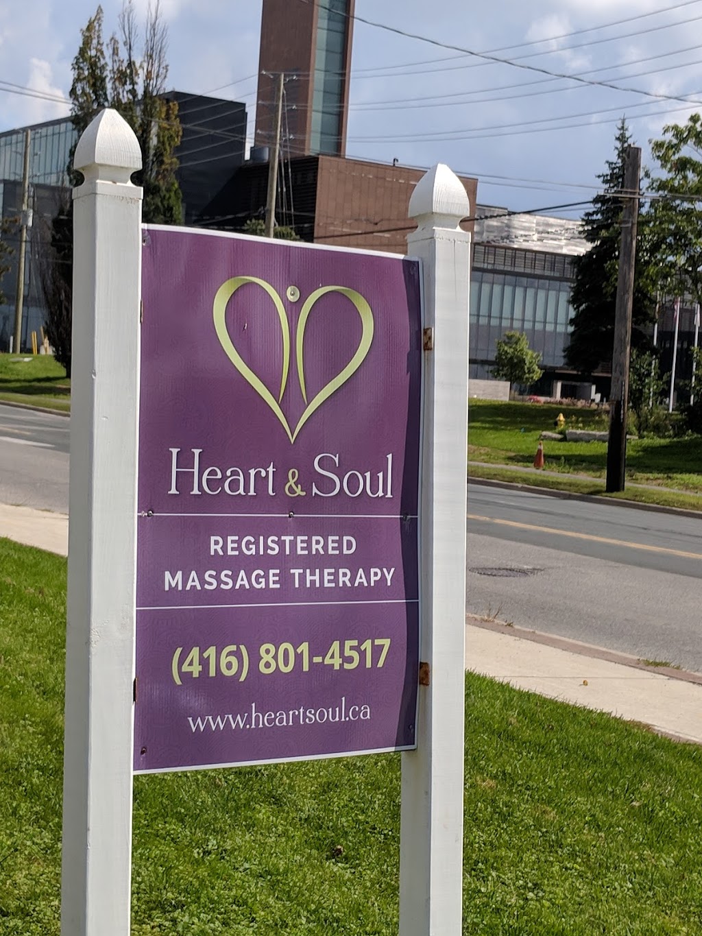 Heart & Soul Massage Therapy and Healing Arts Centre | 2168 Major MacKenzie Dr W, Vaughan, ON L6A 1R7, Canada | Phone: (416) 801-4517