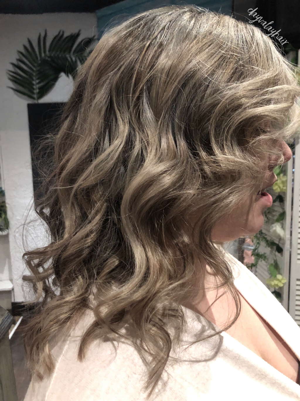 Danielle Vallee Coiffure | 3339 Rue Ontario E, Montréal, QC H1W 1P8, Canada | Phone: (514) 526-5888