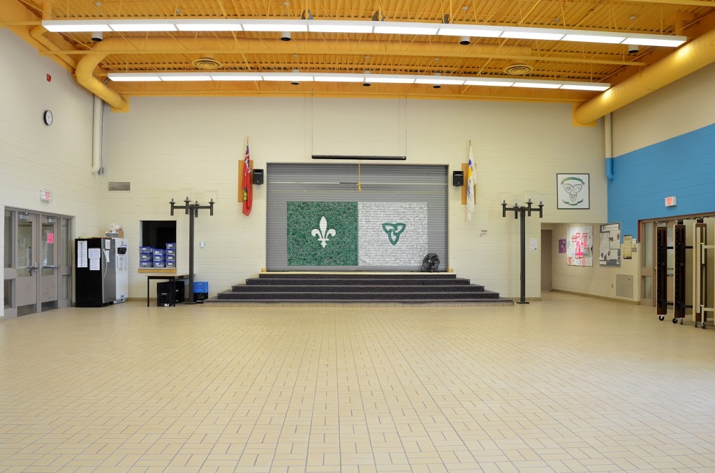 École élémentaire catholique Mgr-Rémi-Gaulin | 51 Virginia St, Kingston, ON K7K 5Y3, Canada | Phone: (613) 547-6277