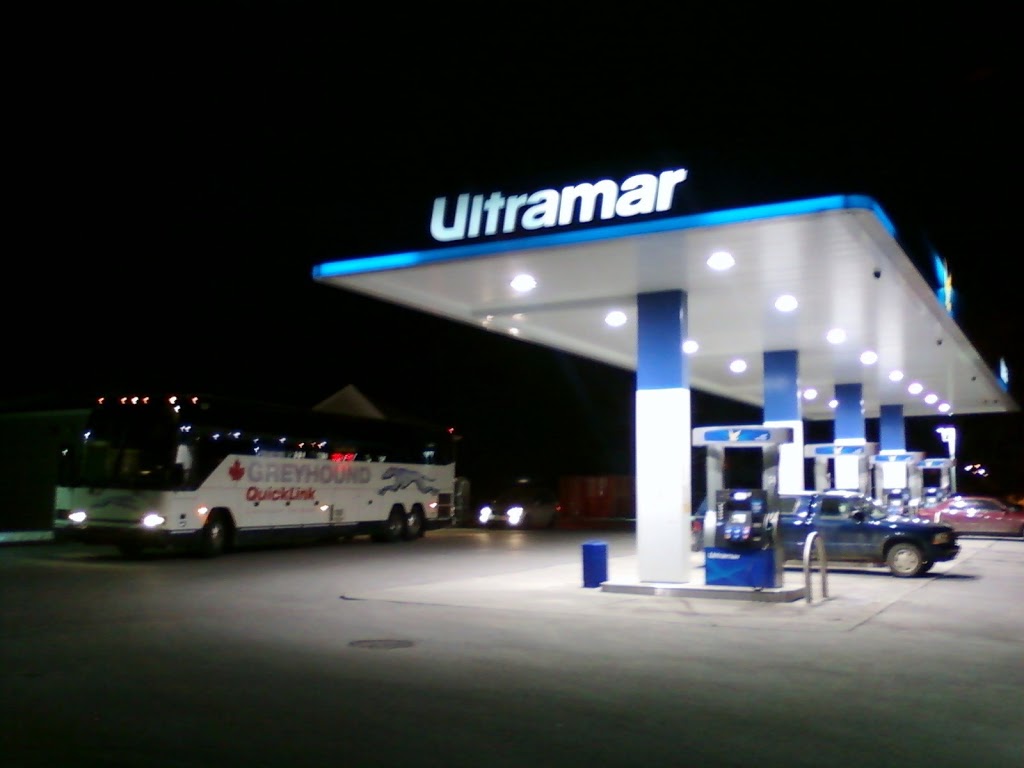 Ultramar | 89 Dufferin St, Perth, ON K7H 3A5, Canada | Phone: (613) 326-0006