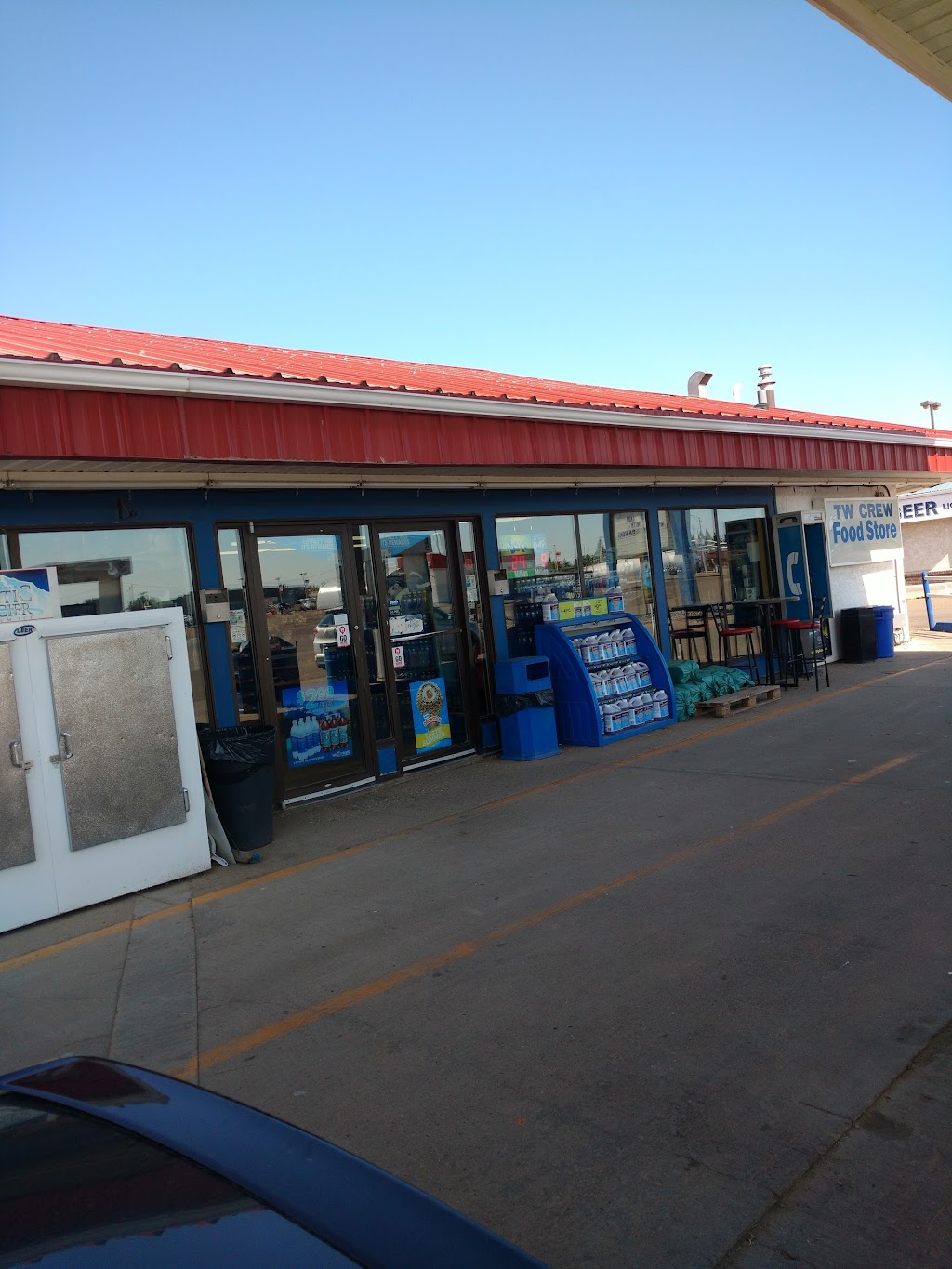 Co-op Gas Bar | 107 Palliser Trail, Hanna, AB T0J 1P0, Canada | Phone: (403) 854-3360