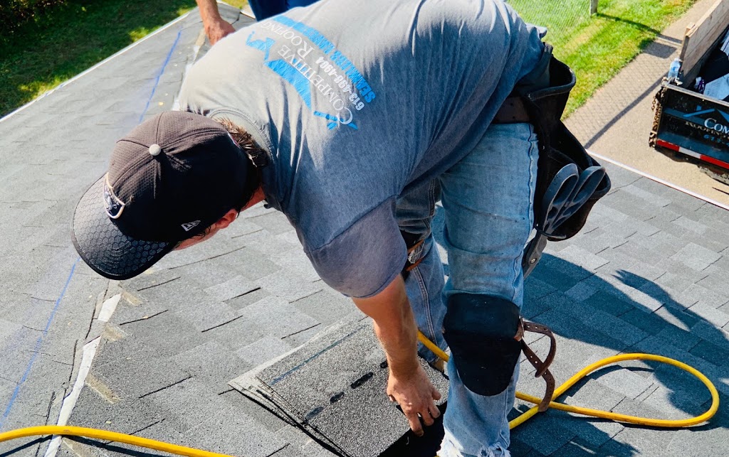 Competitive Roofing Gananoque | 485 John St, Gananoque, ON K7G 3B1, Canada | Phone: (613) 498-4904