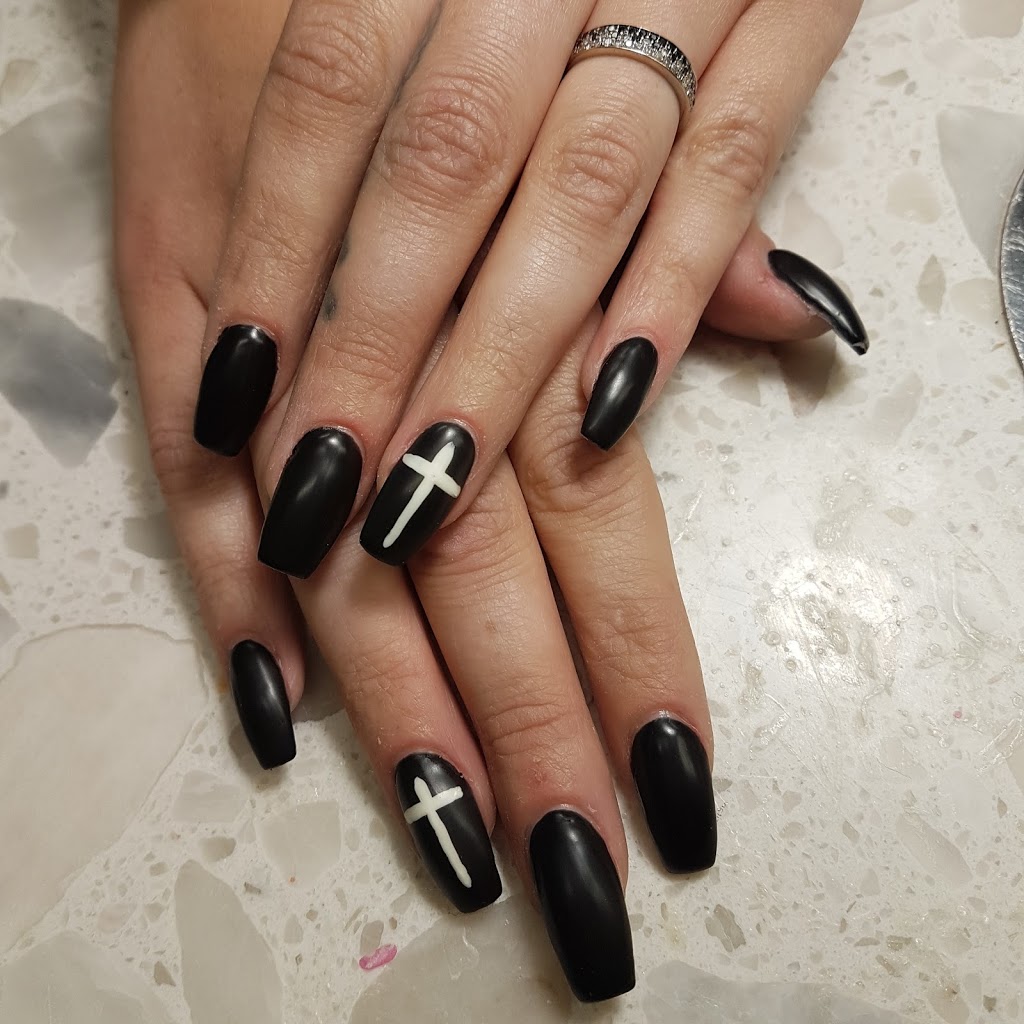 World Nails And Spa | 1801 Portage Ave, Winnipeg, MB R3J 0G2, Canada | Phone: (204) 832-0378
