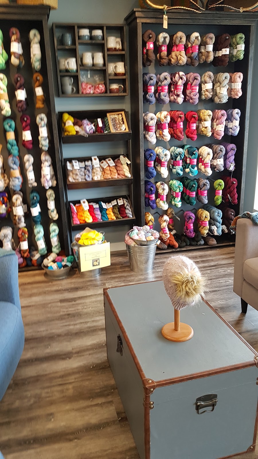 Willow n Wool | 111 - 120 2 Ave NE, Airdrie, AB T4B 2N2, Canada | Phone: (403) 980-1886