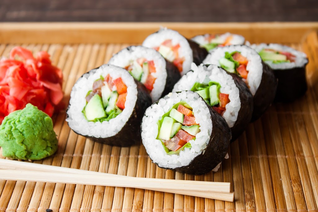 Momo-Yama Sushi | #6, 3919 Richmond Rd SW, Calgary, AB T3E 4P2, Canada | Phone: (403) 233-0995