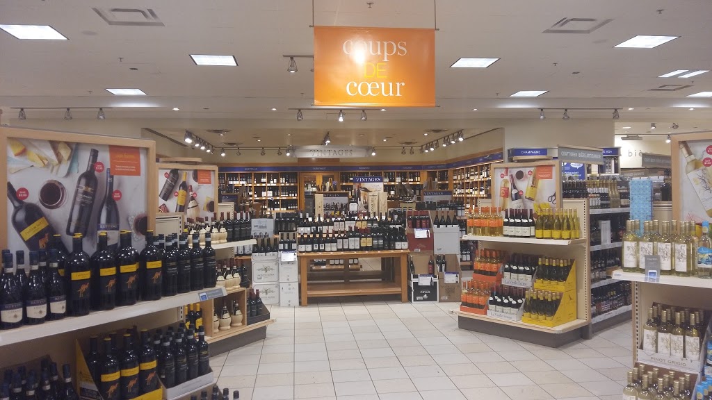 LCBO | 930 Southdown Rd, Mississauga, ON L5J 2Y4, Canada | Phone: (905) 822-2281