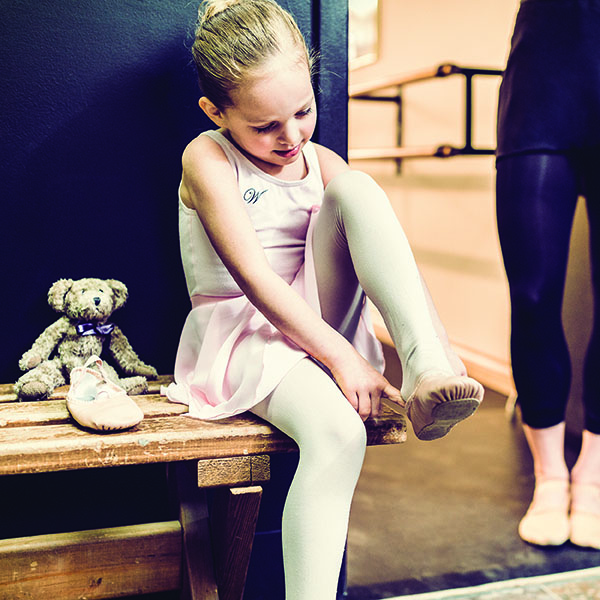 The Woodbridge School of Dance | 140 Woodbridge Ave, Woodbridge, ON L4L 4K9, Canada | Phone: (905) 851-5511