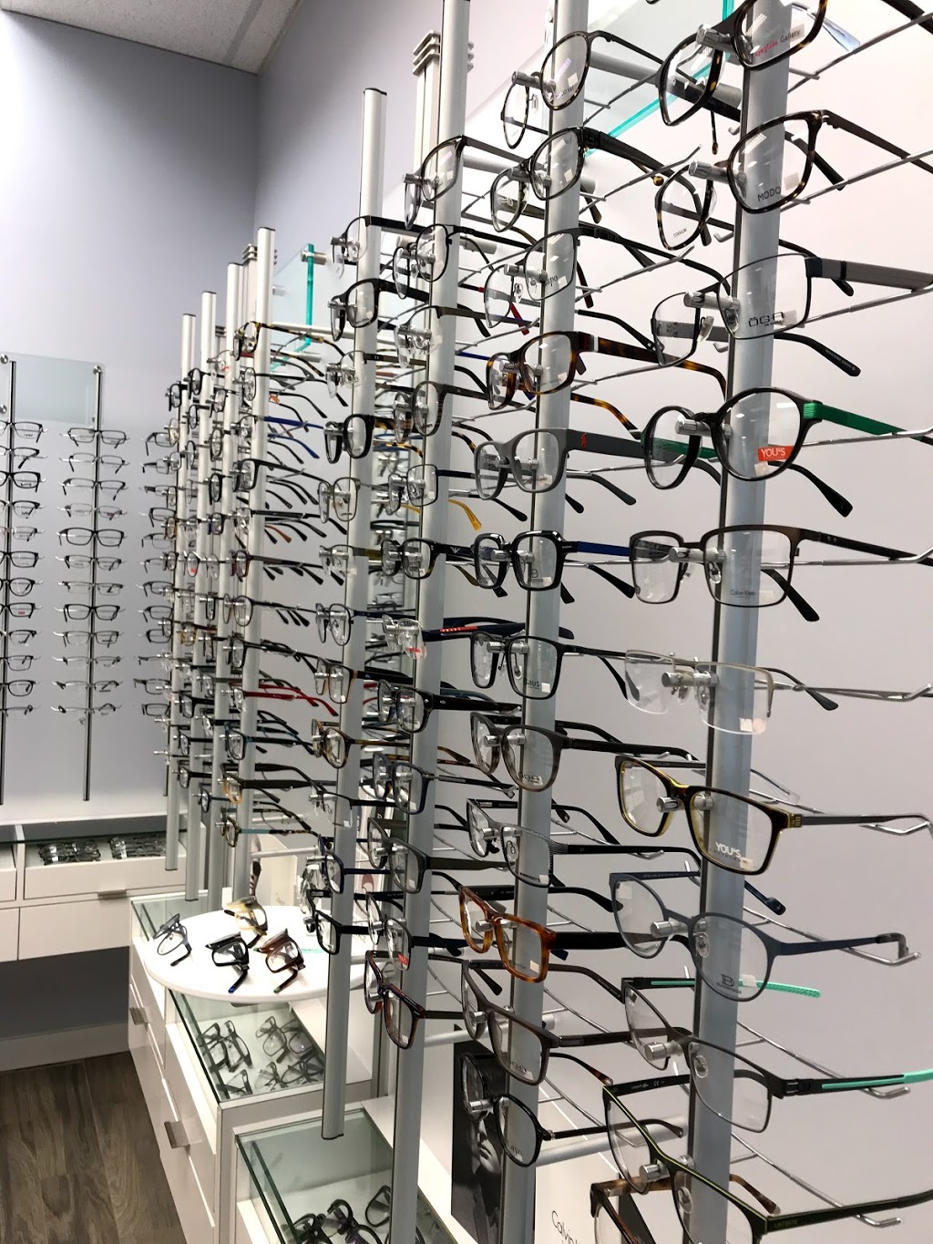 Eyeglass Gallery | 1250 Brant St #5, Burlington, ON L7P 1X8, Canada | Phone: (905) 331-5999