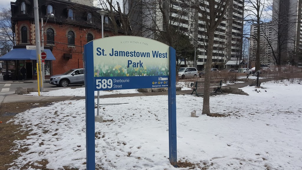 St. Jamestown West Park | 589 Sherbourne St, Toronto, ON M4X 1K7, Canada | Phone: (416) 392-2489