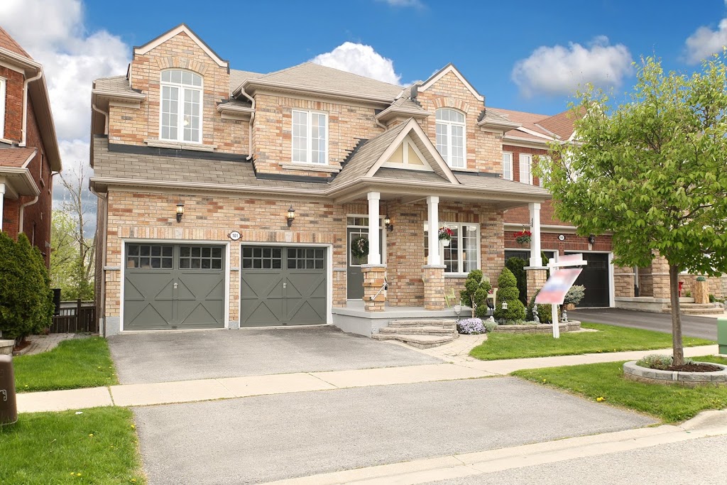 INGRID MOUSSA | 6074 Kingston Rd, Scarborough, ON M1C 1K4, Canada | Phone: (416) 315-1960