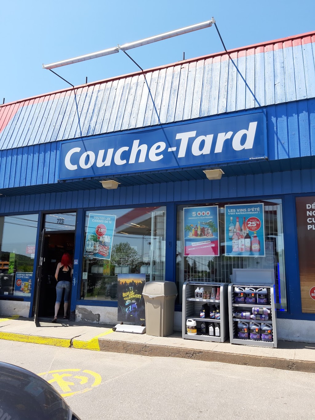 ESSO COUCHE-TARD | 723 Chemin du Village, Morin-Heights, QC J0R 1H0, Canada | Phone: (450) 226-1211