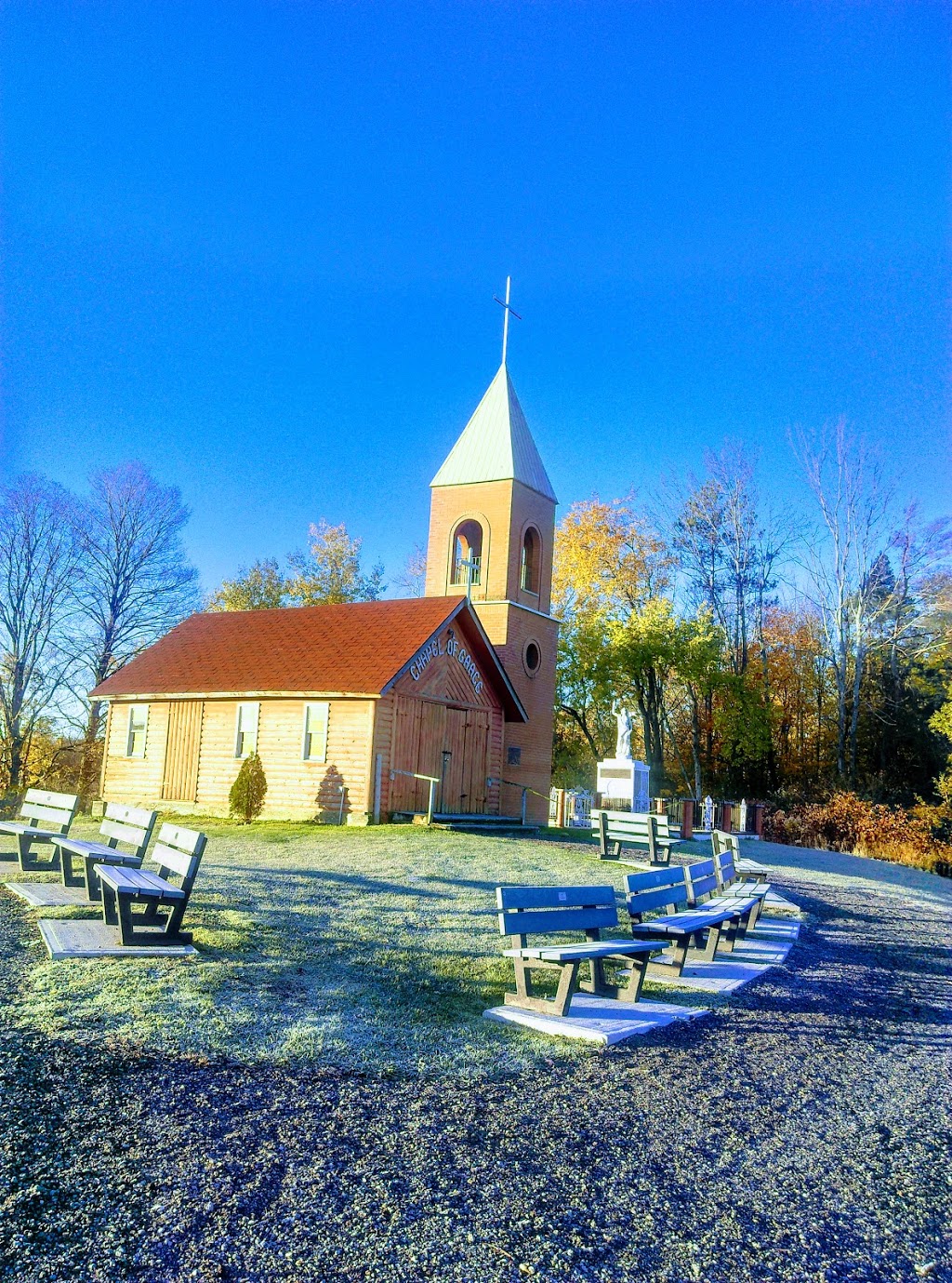 The Rosary Path at Marylake | 13760 Keele St, King City, ON L7B 1A3, Canada | Phone: (905) 995-6302