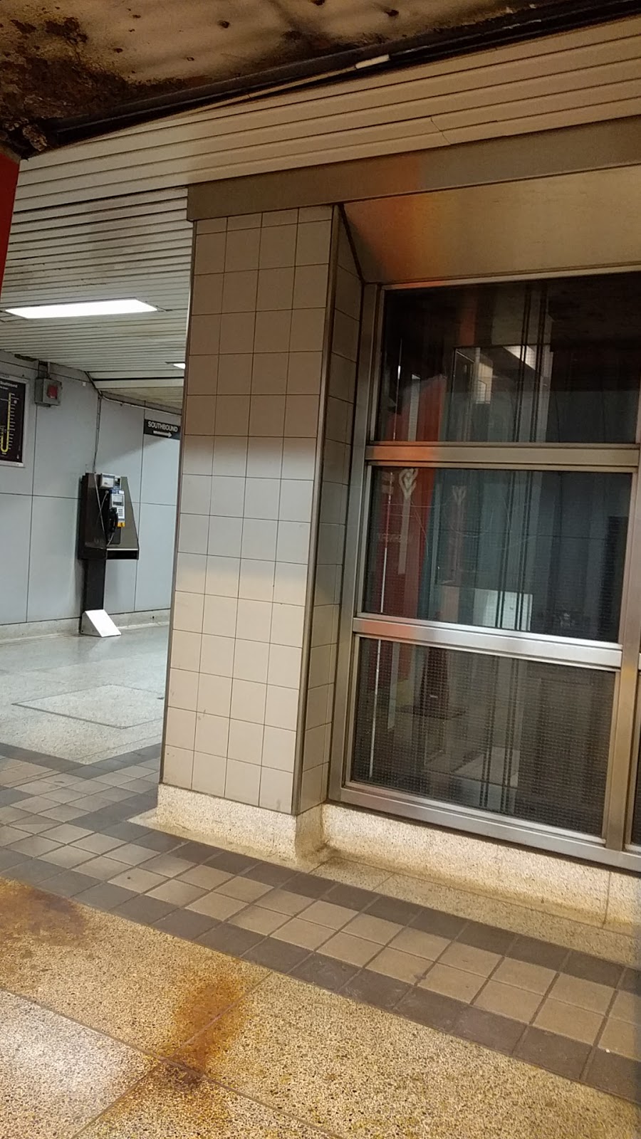 Queens Park Station | Toronto, ON M5S, Canada